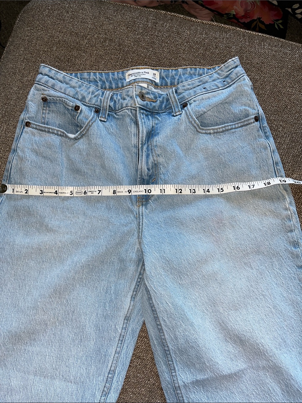 Abercrombie & Fitch The 90’s Relaxed Jean High Rise Curve Love 29 Long - Picture 11 of 12
